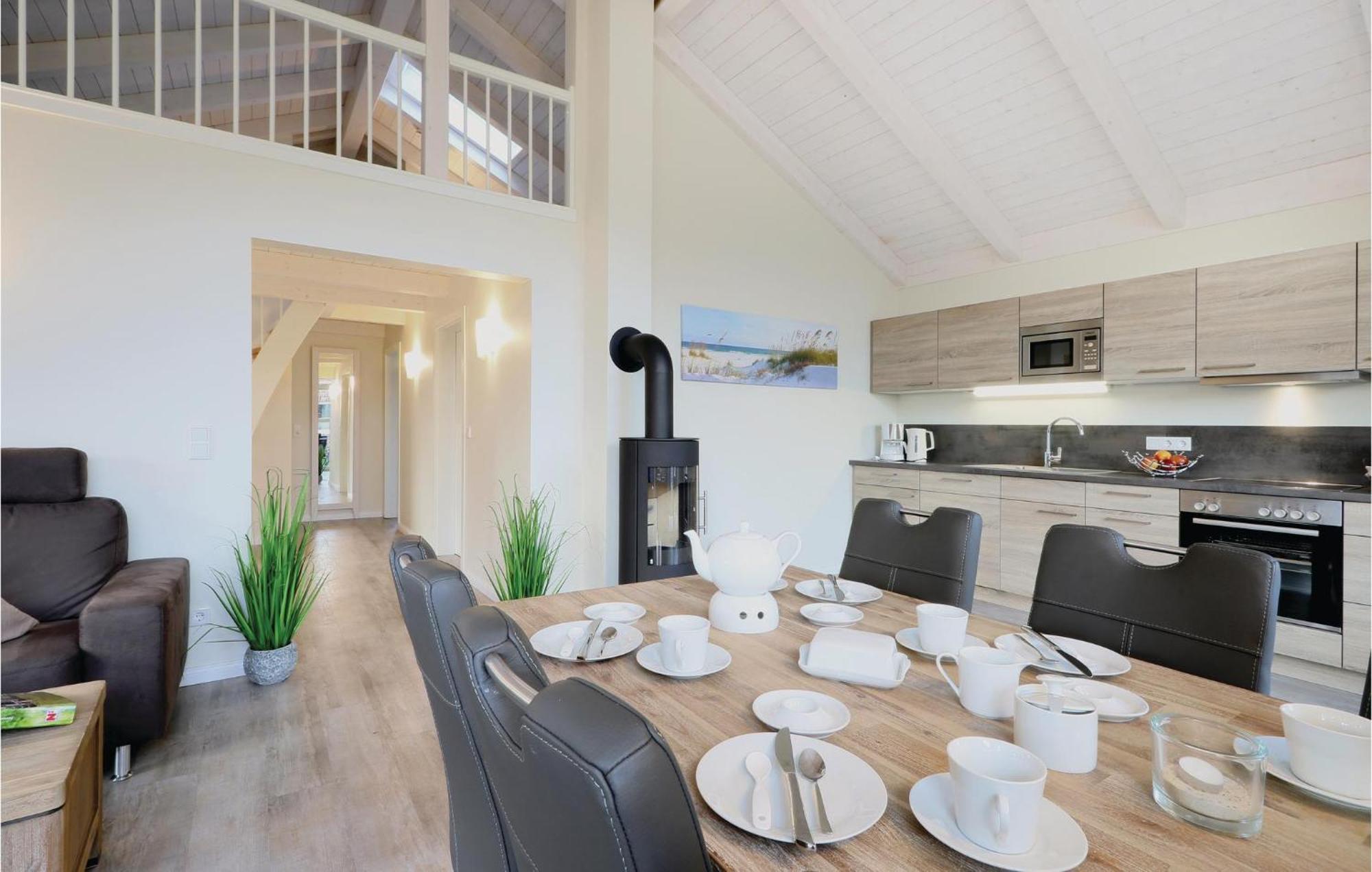 Beautiful Home In Dagebuell With Wifi Exterior photo